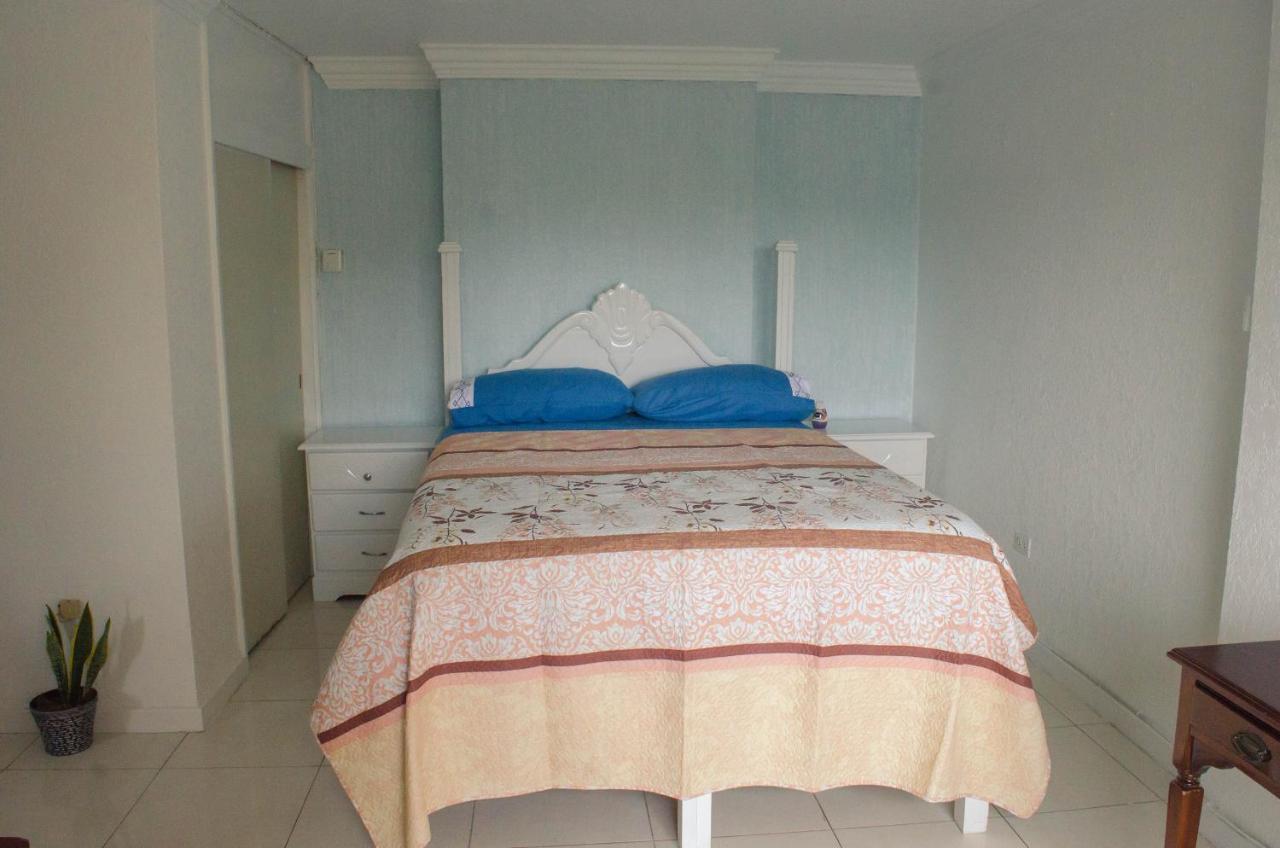 Malia Dreamers Paradise Ocho Rios Exterior photo